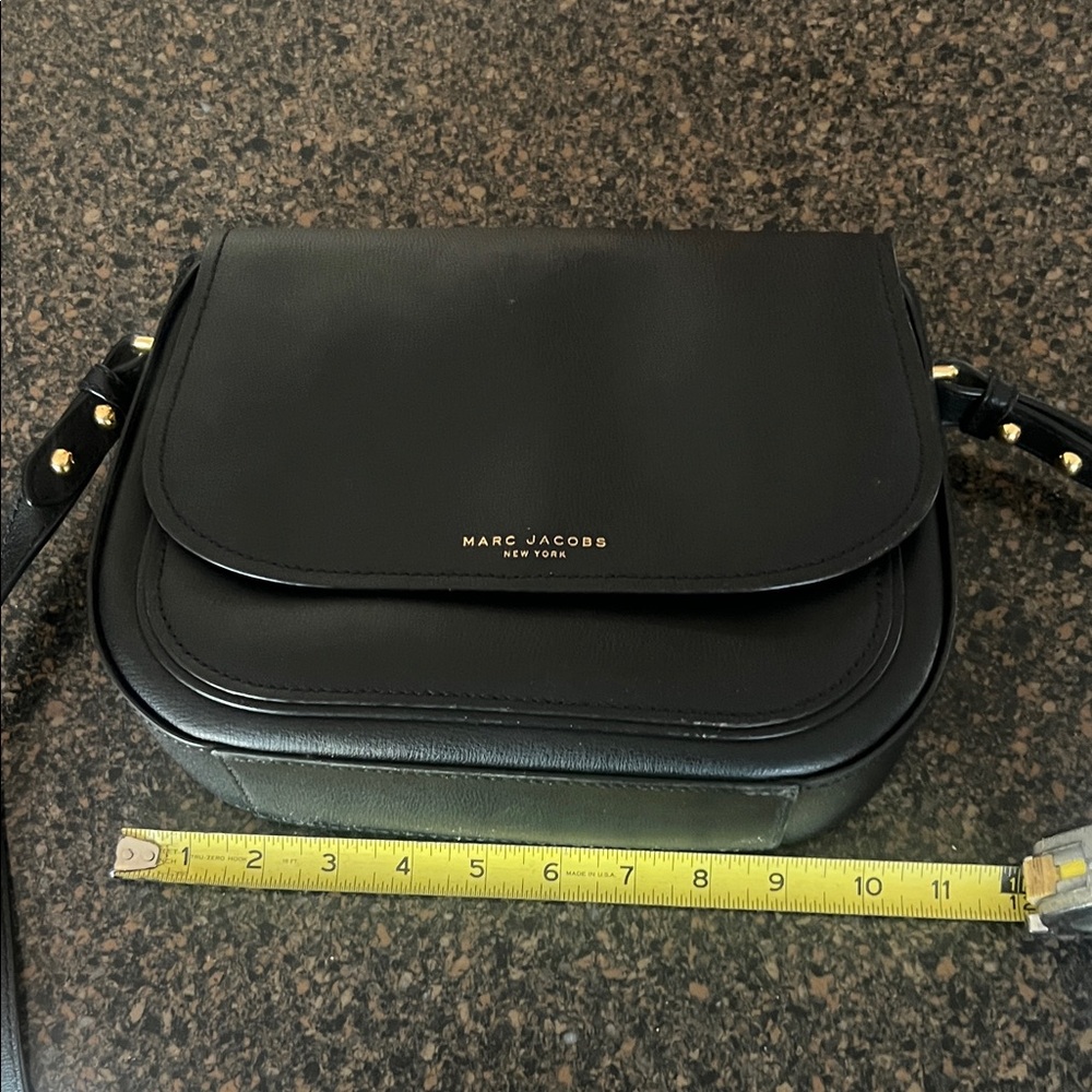 Marc Jacobs Rider Medium Black Leather Saddle Crossbody with Gold Hardware - Picture 11 of 13